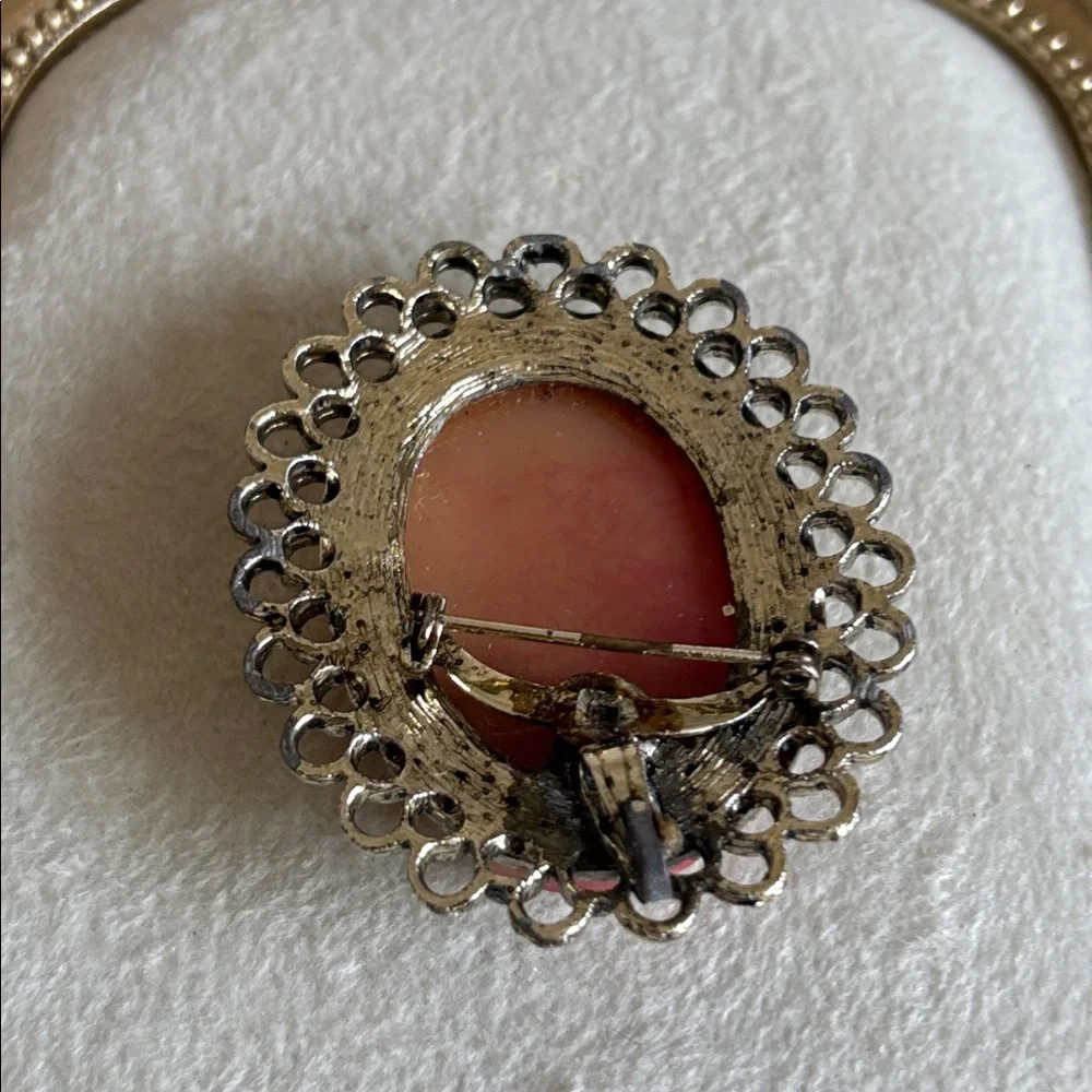 N/A elegant faux